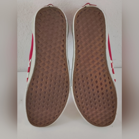 Vans Unisex Red Checkered Shoes Size Mens 7 Womens 8.5 (507452) - Picture 9 of 12